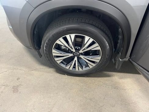 Used 2023 Nissan Rogue SV AWD/4WD image 31