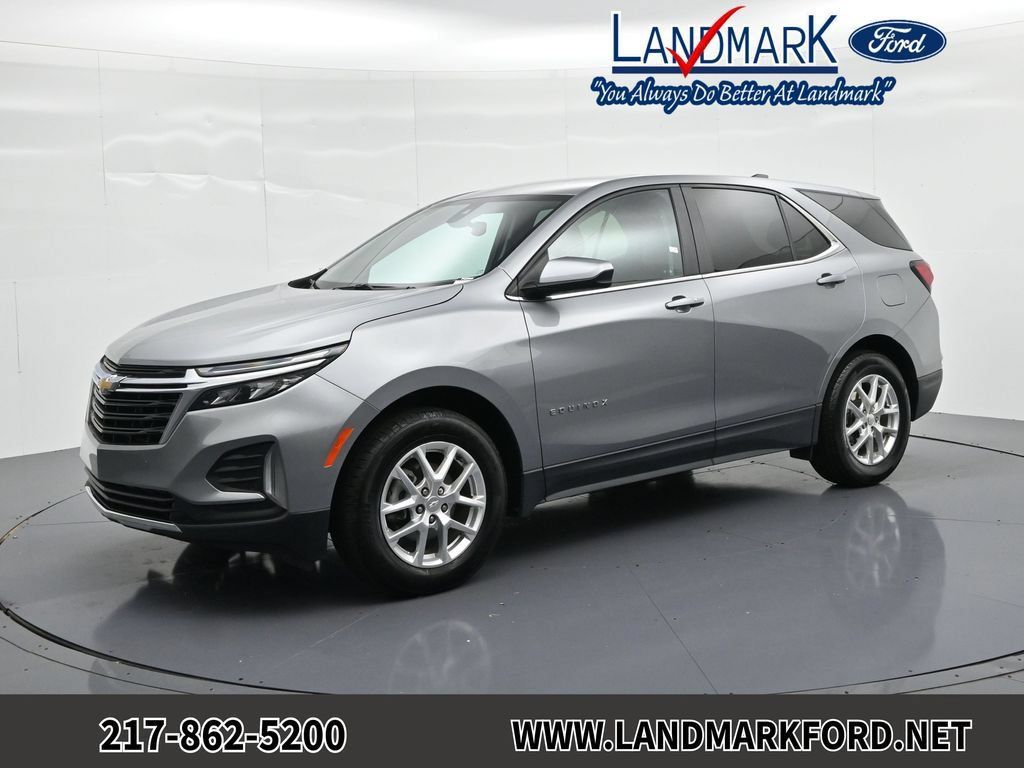 Used 2024 Chevrolet Equinox LT FWD image 1