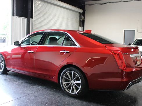 Used 2018 Cadillac CTS Luxury RWD image 6