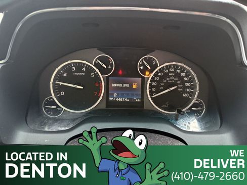 Used 2017 Toyota Tundra SR5 w/ SR5 Upgrade Package image 13