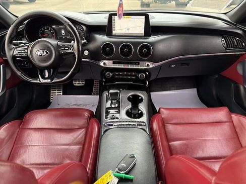 Used 2019 Kia Stinger GT2 image 43