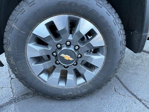 New 2026 Chevrolet Silverado 2500 Custom w/ Custom Value Package image 25