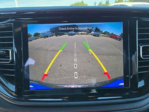 Used 2023 Dodge Durango GT RWD image 11
