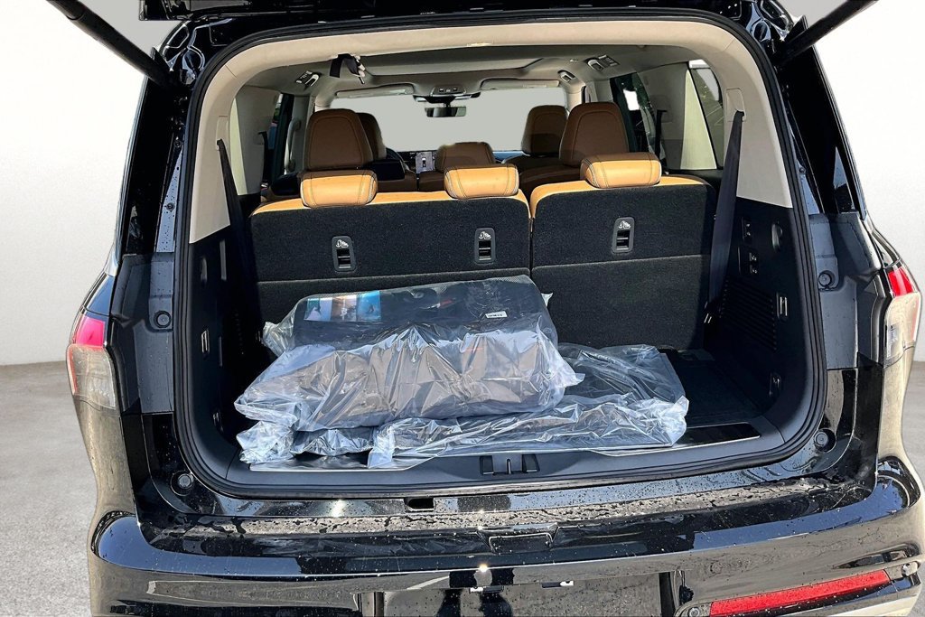 New 2027 INFINITI QX80 Luxe w/ Cargo Package AWD/4WD image 41