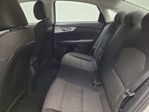Used 2023 Kia Forte LX FWD image 18