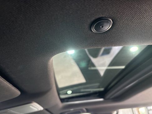 Used 2025 Honda CR-V Sport-L image 32