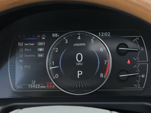 Used 2025 Lexus ES 350 Ultra Luxury w/ Accessory Package (Z2) FWD image 17