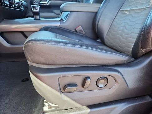 Used 2023 Chevrolet Silverado 1500 ZR2 w/ Technology Package image 13