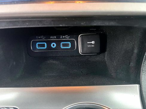 Used 2022 Jeep Grand Cherokee Laredo X RWD image 17