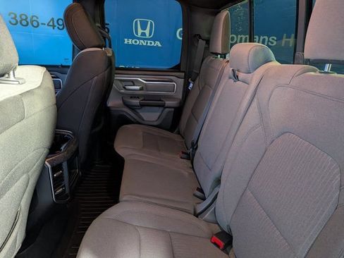 Used 2021 RAM 1500 Big Horn RWD image 18