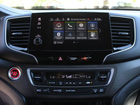 Used 2023 Honda Passport TrailSport image 14