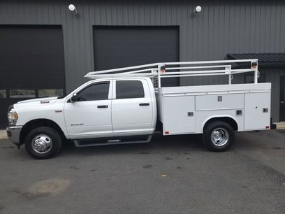 Used 2022 RAM 3500 Tradesman w/ Chrome Appearance Group