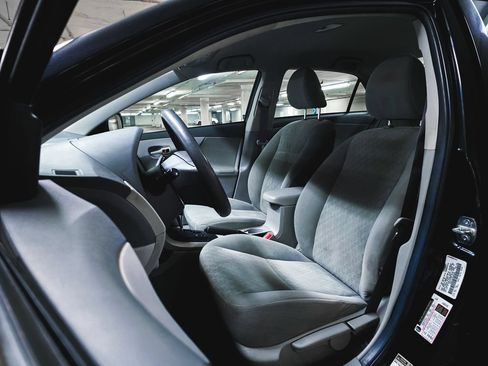 Used 2009 Toyota Corolla LE FWD image 16
