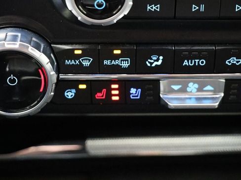 Used 2023 Ford F150 Lariat w/ Equipment Group 502A High image 28