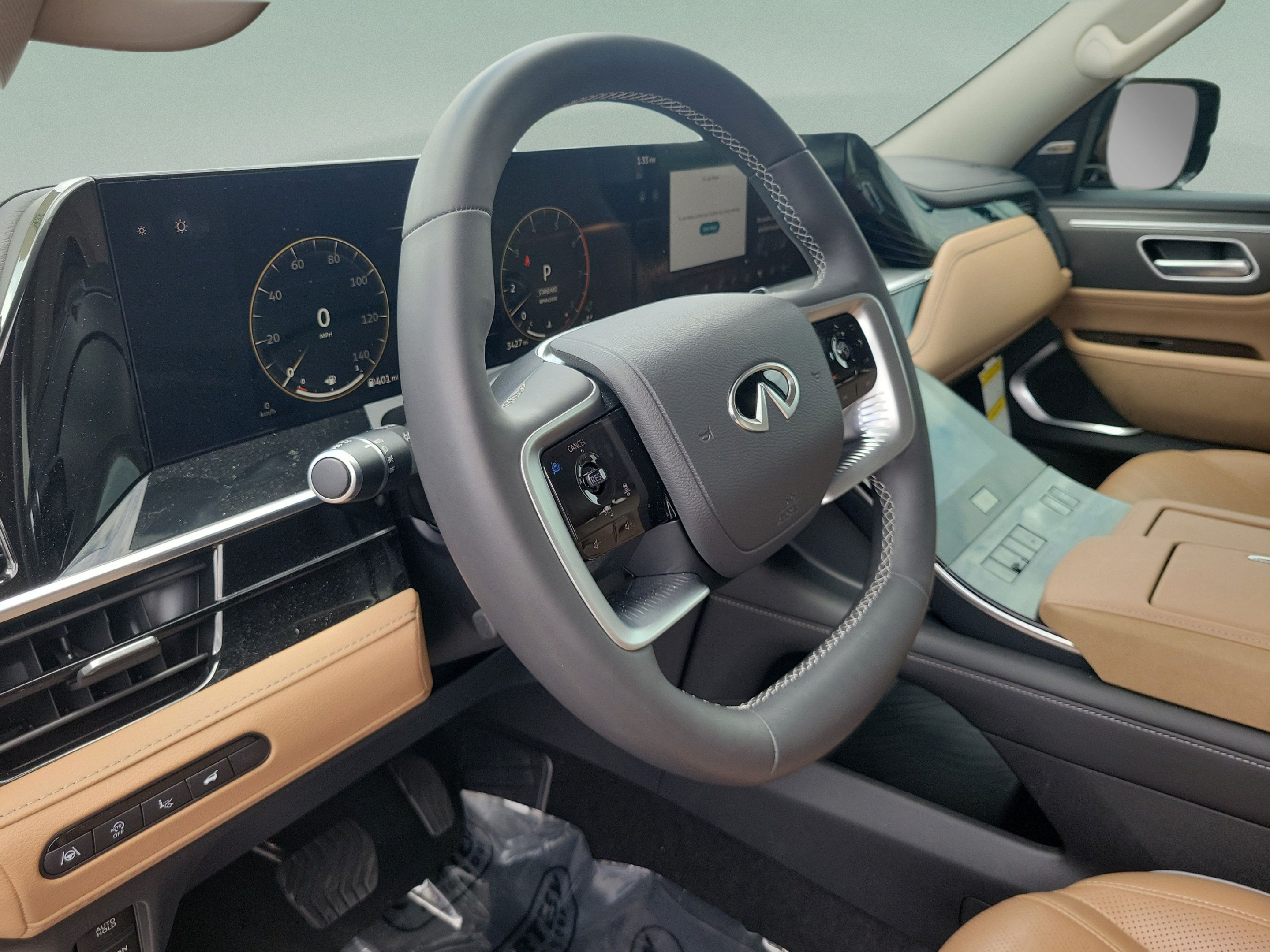 Certified 2026 INFINITI QX80 Luxe w/ Cargo Package AWD/4WD image 38