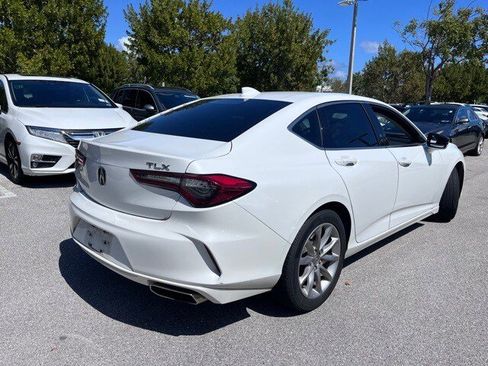 Used 2023 Acura TLX image 3