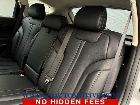 Used 2025 Genesis GV80 2.5T Standard AWD/4WD image 15