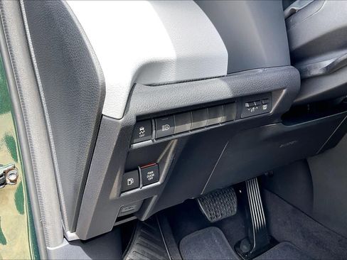 New 2026 Toyota Sienna XLE FWD image 19