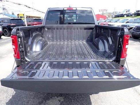 New 2026 RAM 1500 Big Horn AWD/4WD image 7