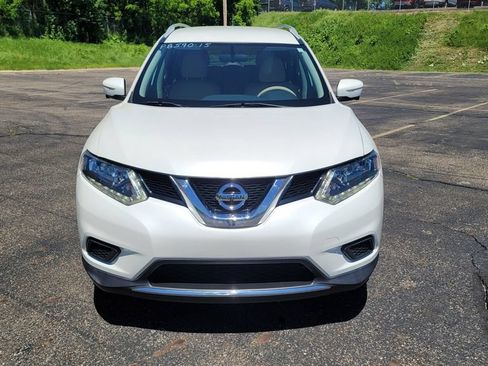 Used 2015 Nissan Rogue SV w/ SV Premium Package FWD image 4