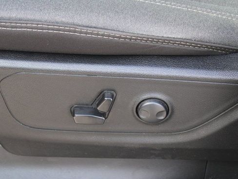 Used 2024 RAM 1500 Big Horn w/ Trailer Tow Group image 24