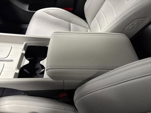 Used 2025 Hyundai Santa Fe Calligraphy image 21