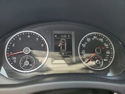 Used 2016 Volkswagen Tiguan R-Line FWD image 10