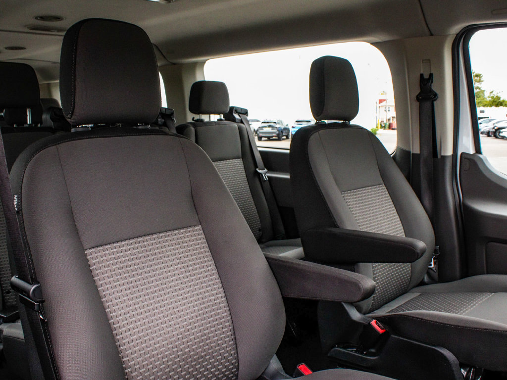 Used 2025 Ford Transit 350 XLT RWD image 34