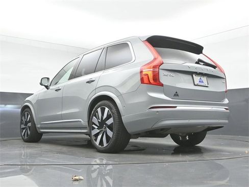 Used 2025 Volvo XC90 T8 Ultra image 43
