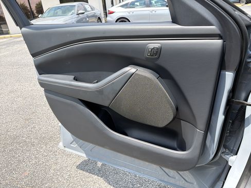 Used 2024 Ford Mustang Mach-E Select w/ Comfort Package Lite AWD/4WD image 12