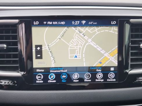 Used 2020 Chrysler Pacifica Touring-L w/ S Appearance Package image 14