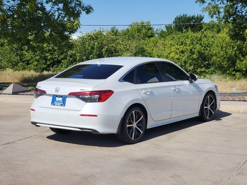Certified 2022 Honda Civic Touring image 5