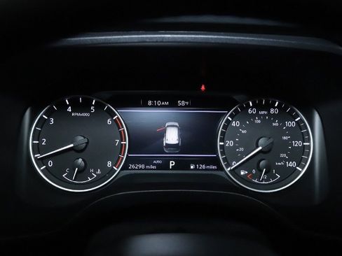 Used 2025 Nissan Rogue SV image 24