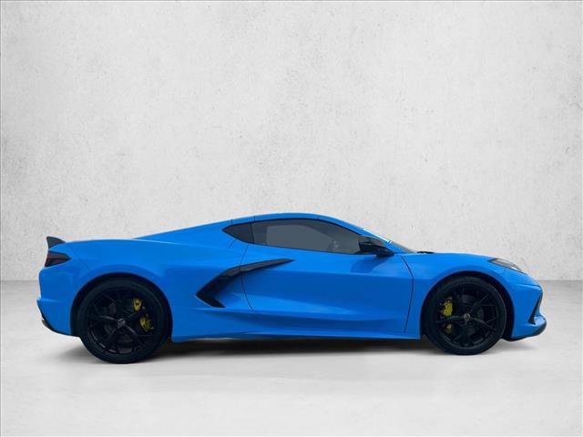 Used 2022 Chevrolet Corvette Stingray Premium Cpe w/ Z51 Performance Package RWD image 4
