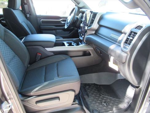 New 2026 RAM 1500 Big Horn AWD/4WD image 10