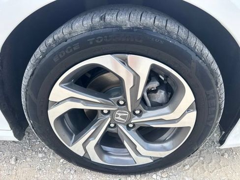 Used 2020 Honda Accord EX-L image 10