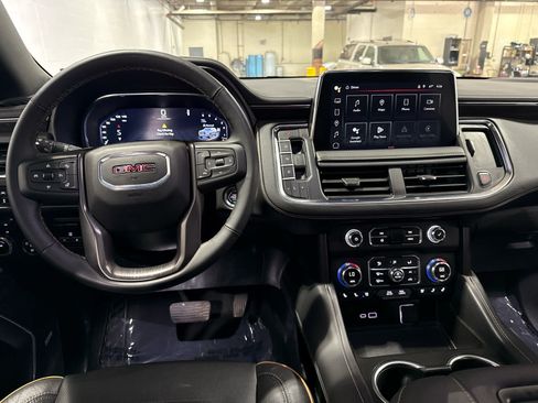 Used 2024 GMC Yukon AT4 w/ Max Trailering Package AWD/4WD image 4