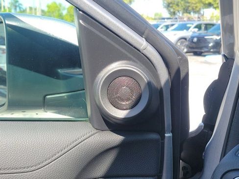 Used 2017 Honda CR-V EX-L image 32