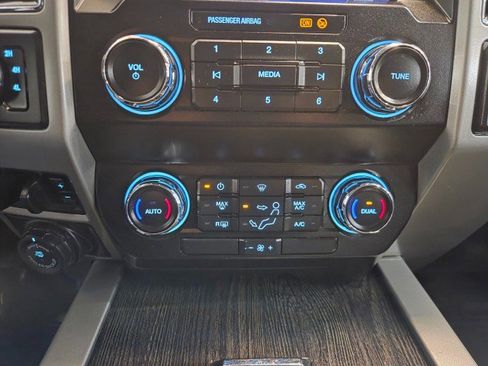 Used 2021 Ford F450 Lariat image 55