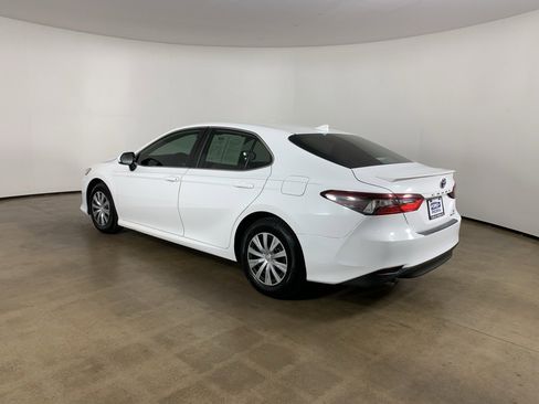 Used 2023 Toyota Camry LE image 14