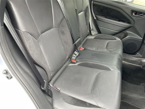 Certified 2025 Subaru Forester Touring AWD/4WD image 17