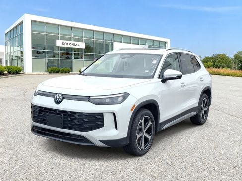 New 2026 Volkswagen Tiguan SE AWD/4WD image 1