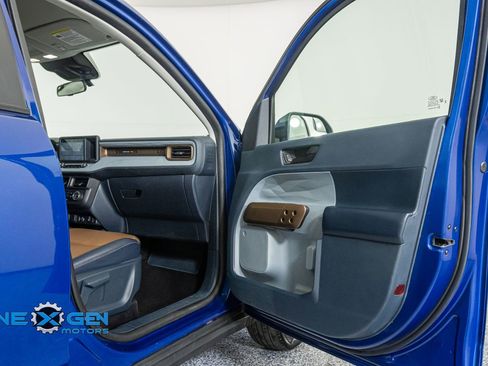 Used 2023 Ford Maverick Lariat image 36