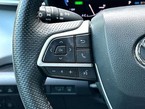 Certified 2023 Toyota Sienna XSE w/ XSE Plus Package FWD image 24