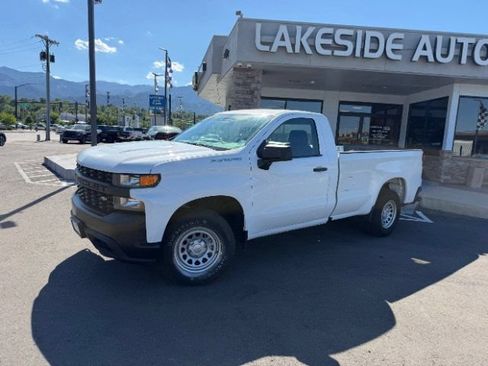 Used 2020 Chevrolet Silverado 1500 W/T RWD image 3
