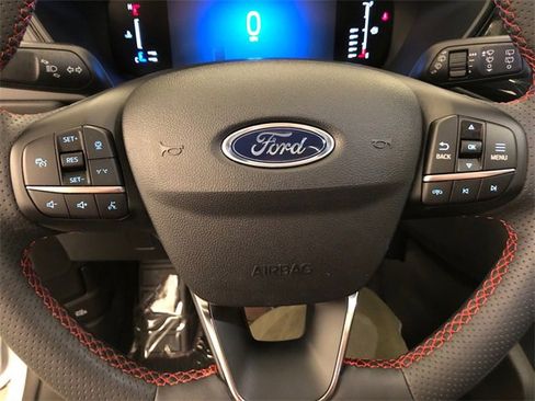 Used 2023 Ford Escape ST-Line w/ Tech Pack #1 image 17