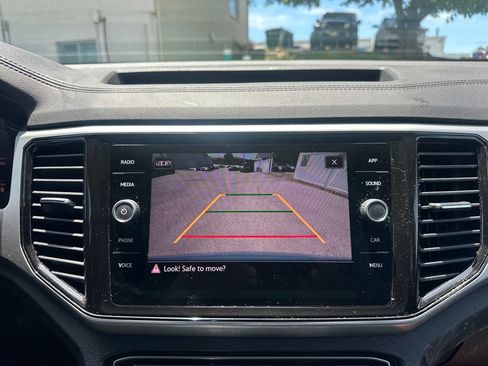 Used 2023 Volkswagen Atlas SE w/ Panoramic Sunroof Package AWD/4WD image 45
