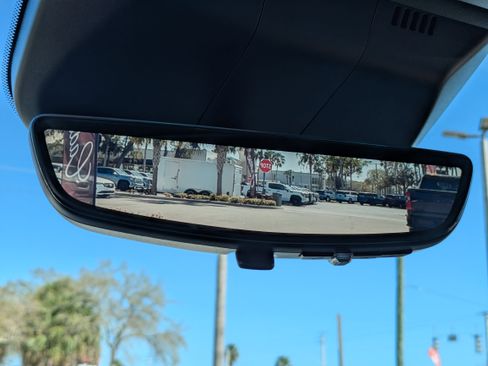 Certified 2022 Cadillac Escalade Sport w/ Touring Package image 33