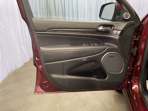 Certified 2020 Jeep Grand Cherokee High Altitude image 11