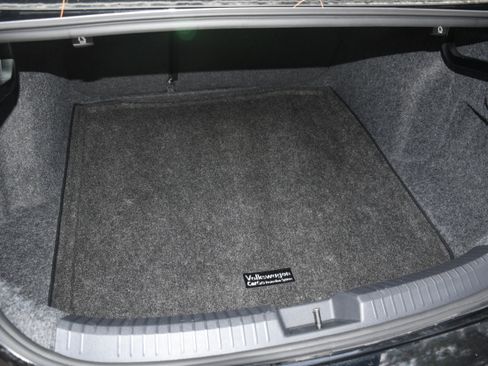 Used 2023 Volkswagen Jetta Sport image 16